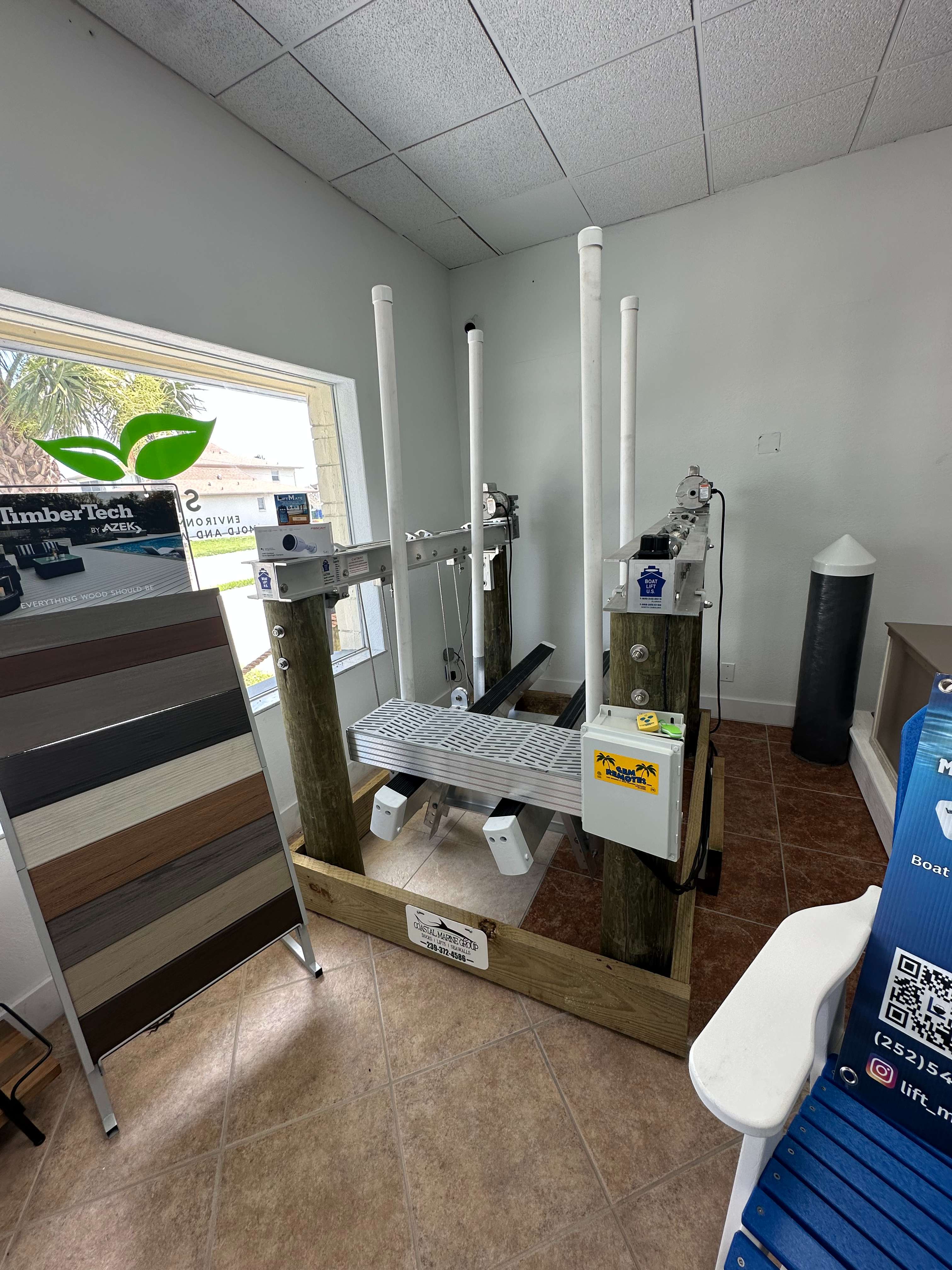 Boat Lifts in Cape Coral, Florida_preview_0