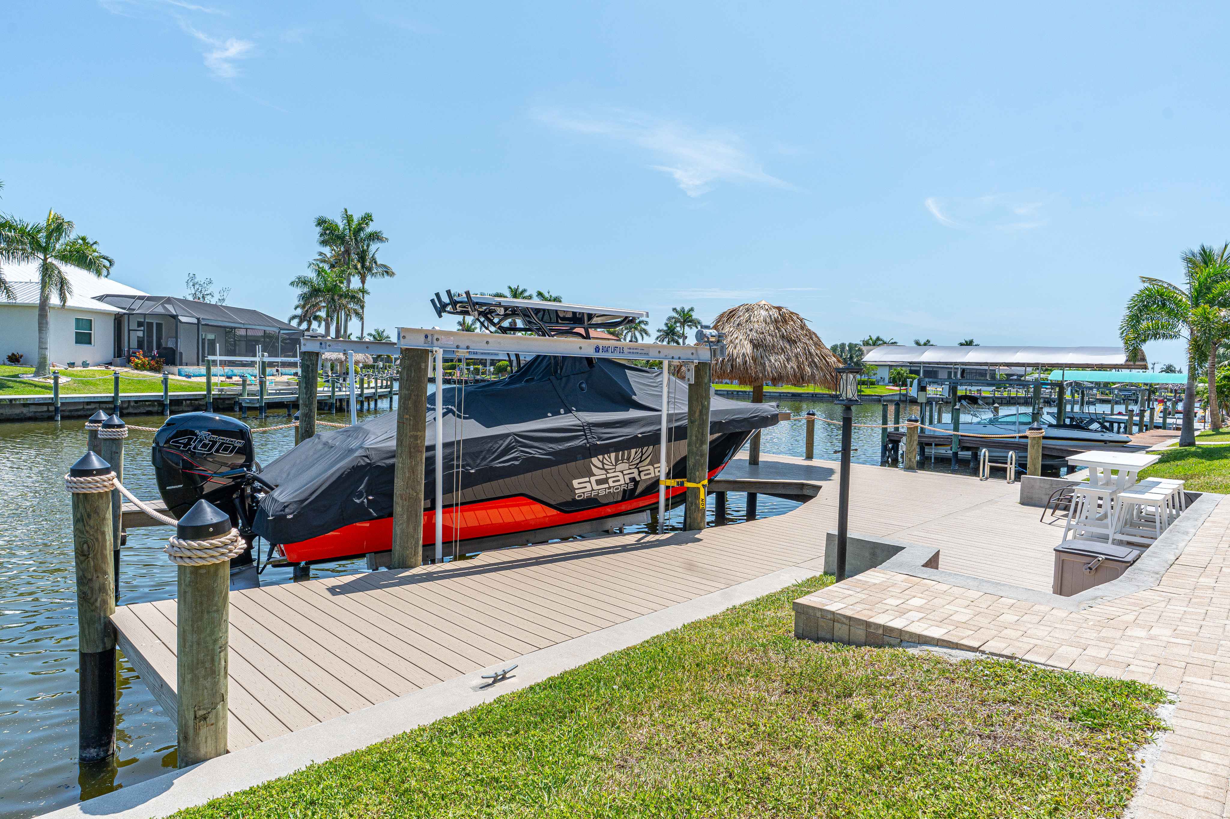 Boat Lifts in Cape Coral, Florida_preview_3