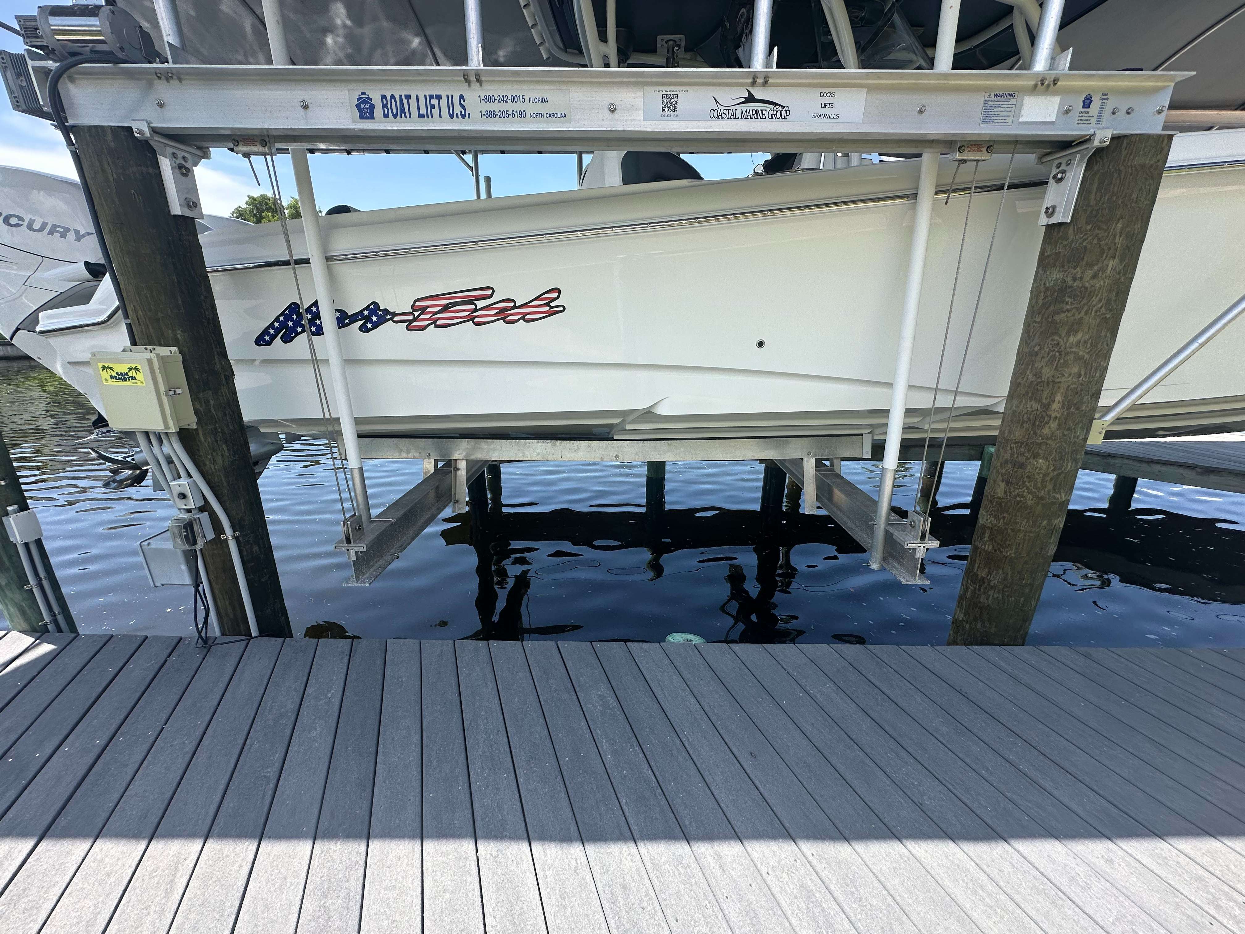 Boat Lifts in Cape Coral, Florida_preview_6