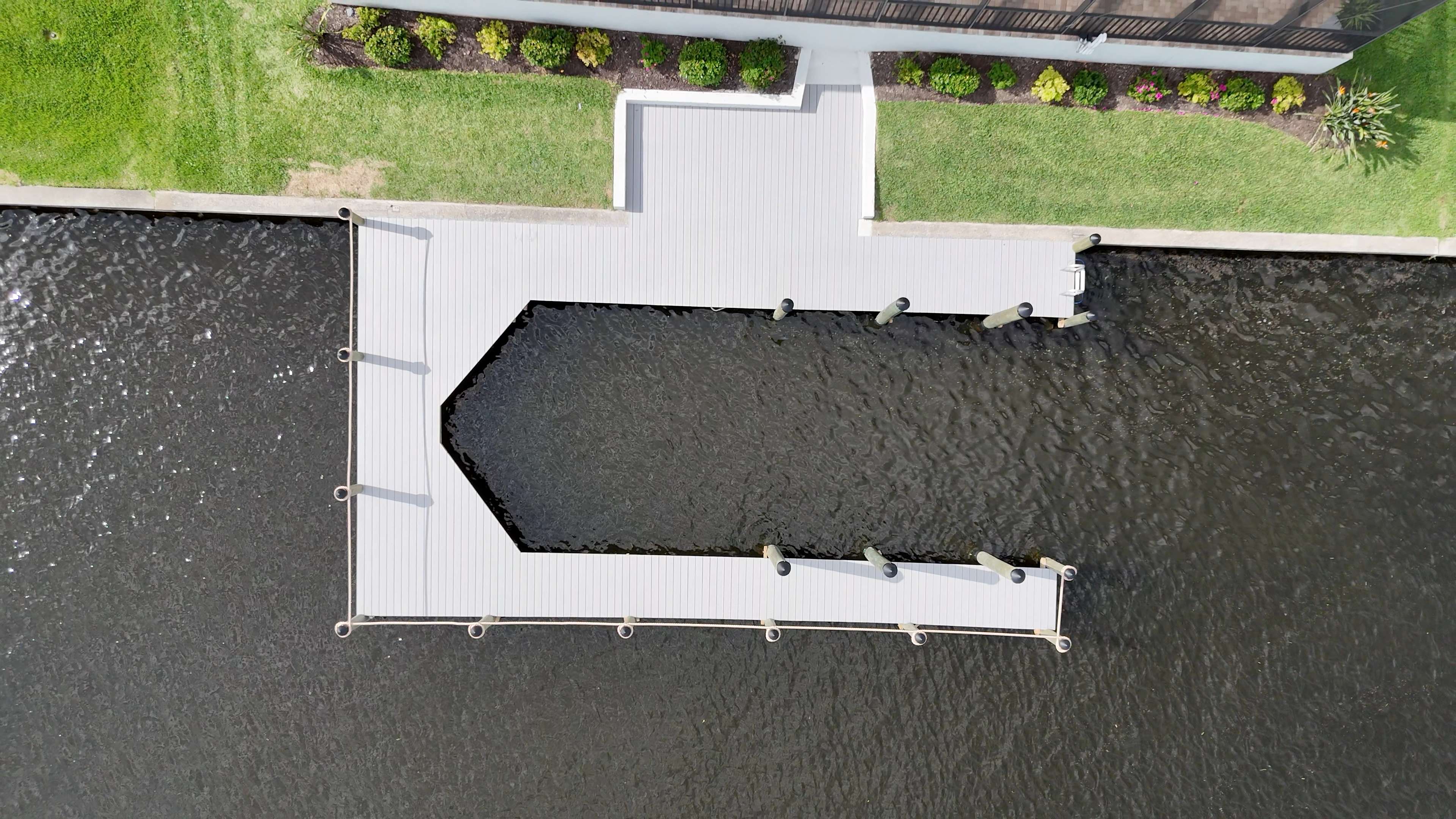  Marine Demolition in Cape Coral, FL_preview_2